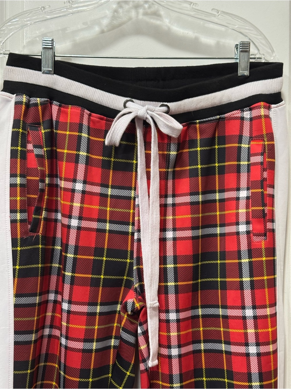 Screenshot Black Apparel with Orange Size XL) track pants - Picture 3 of 10